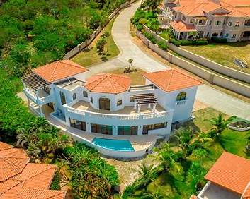 Luxury home at Keyhole Bay, West Bay