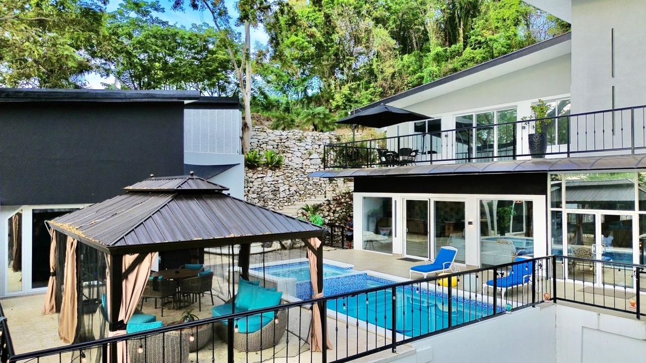 Roatan Real Estate Listings