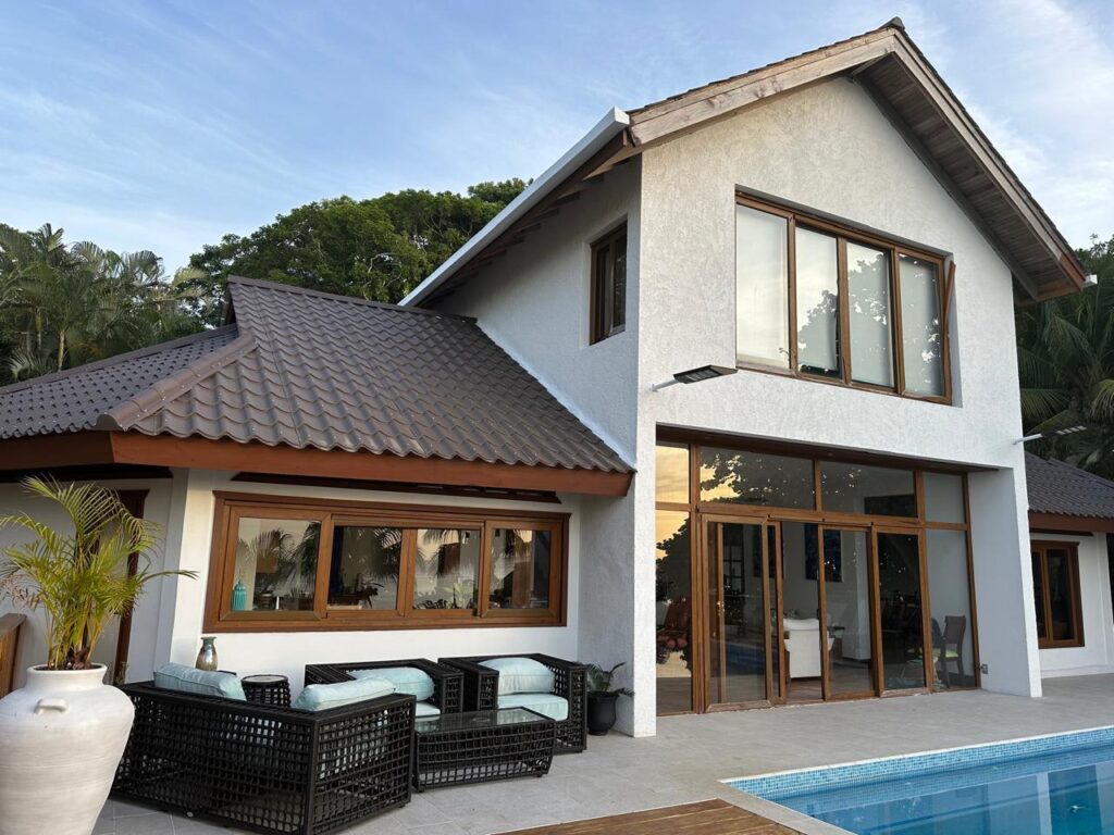 Roatan homes for sale